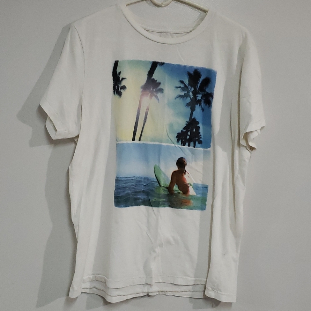 Vintage Aeropostale men's t-shirt